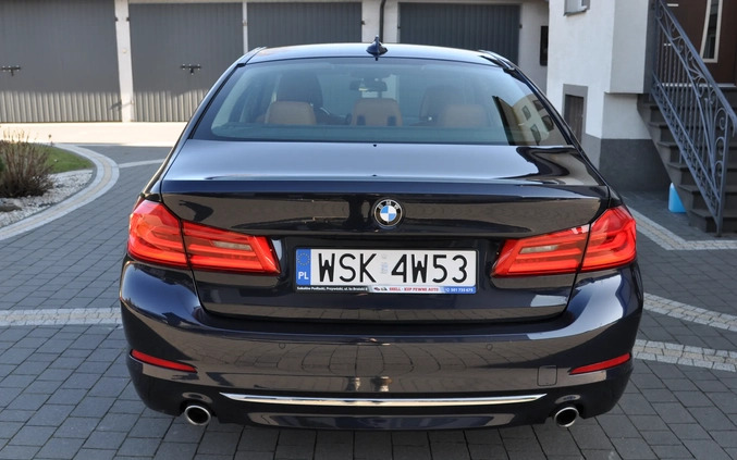 BMW Seria 5 cena 111500 przebieg: 157716, rok produkcji 2017 z Obrzycko małe 407